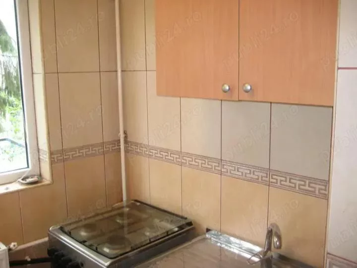 Berceni Piata Resita